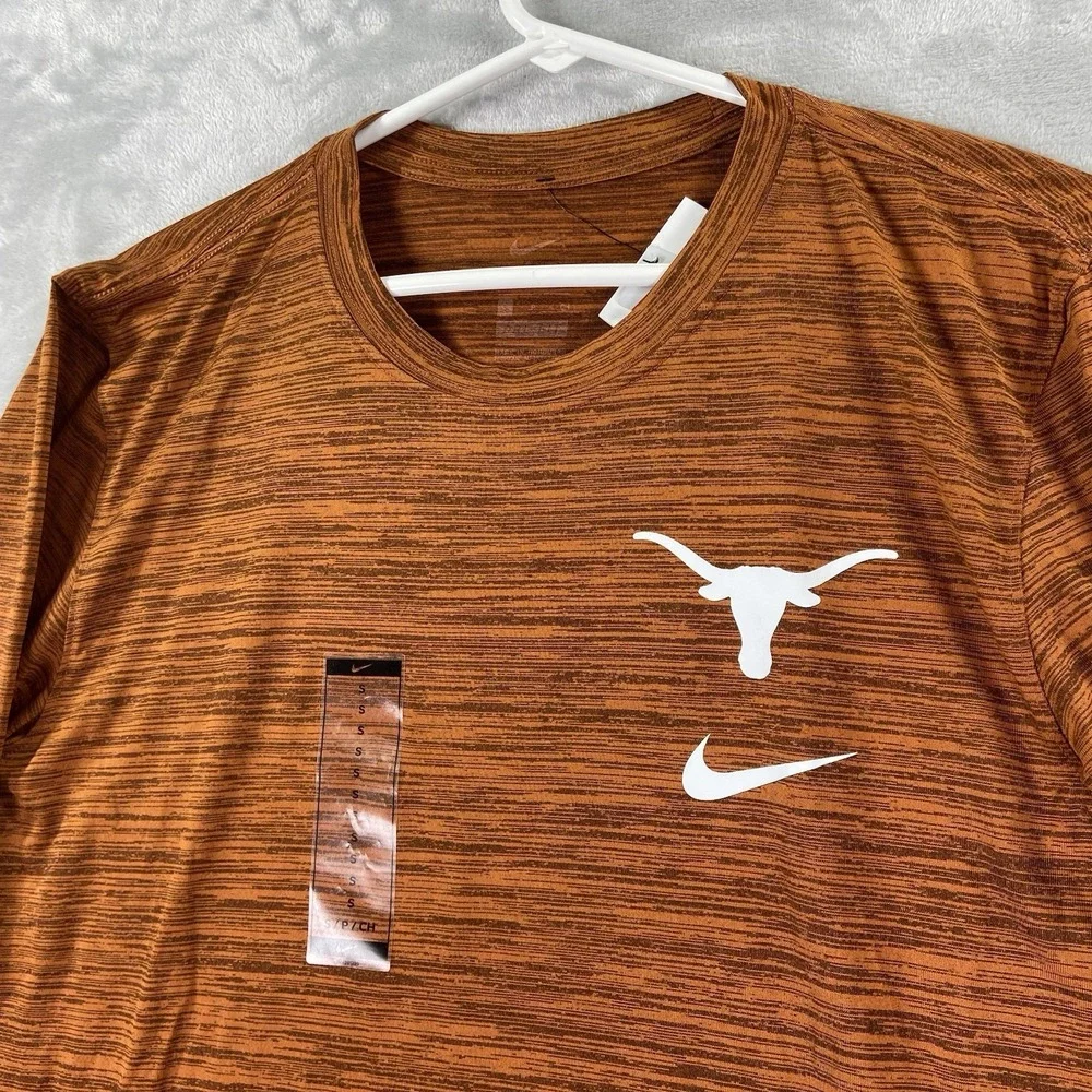 Nike Texas Longhorns T-Shirt Mens Small Dri-Fit College Football Long Sleeve NWT